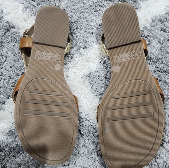 Reaction Kenneth Cole Sandals 7.5 - Picture 6 of 7